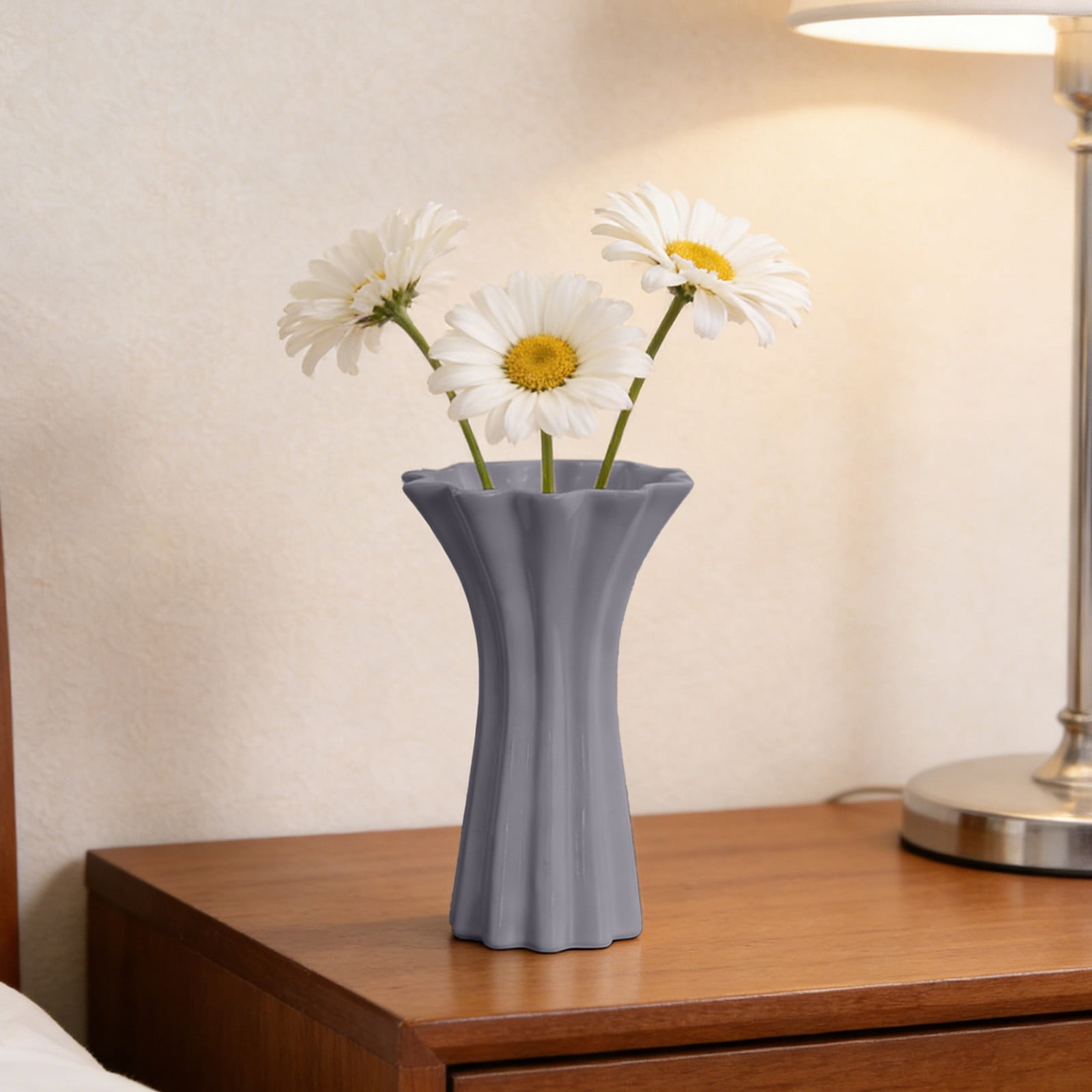 D Compact Purple Striped Plastic Vase For Dry Plants Pampas Grass Decoration For Coffee Table Office Desk Home Decor Accent