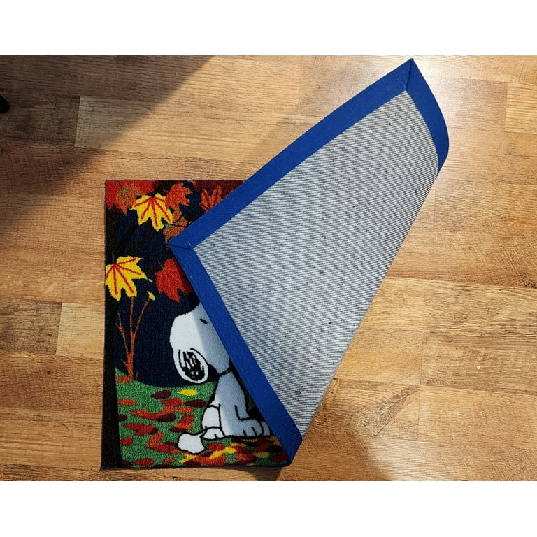 Nourison Peanuts Accent Rug Snoopy 20x32 Non-Skid Latex Backing