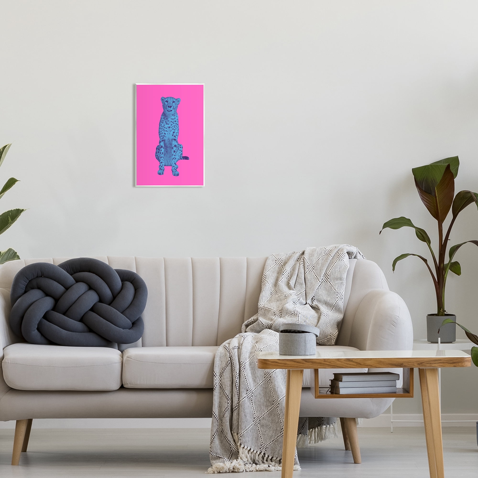 Stupell Industries Bold Leopard on Pink Animals & Insects Painting Unframed Art Print Wall Art, 10 x 15