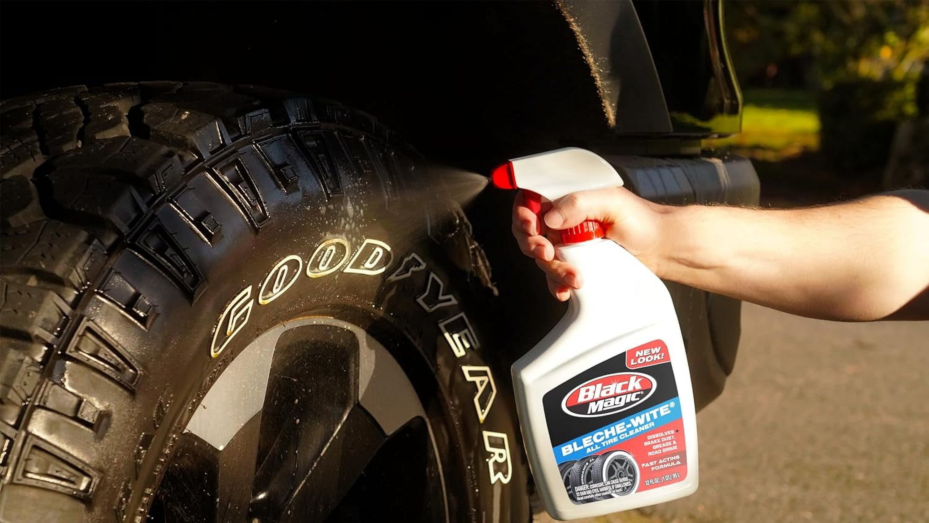 Black Magic Bleche-Wite Tire Cleaner, 32 oz. - 120066