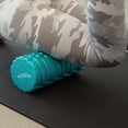 thumbnail image 4 of Masajeador de espuma The Original Body Roller Turquesa, 4 of 9