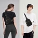 thumbnail image 2 of Bolso bandolera VOROLO, grande, impermeable para mujeres y hombres, 2 of 7