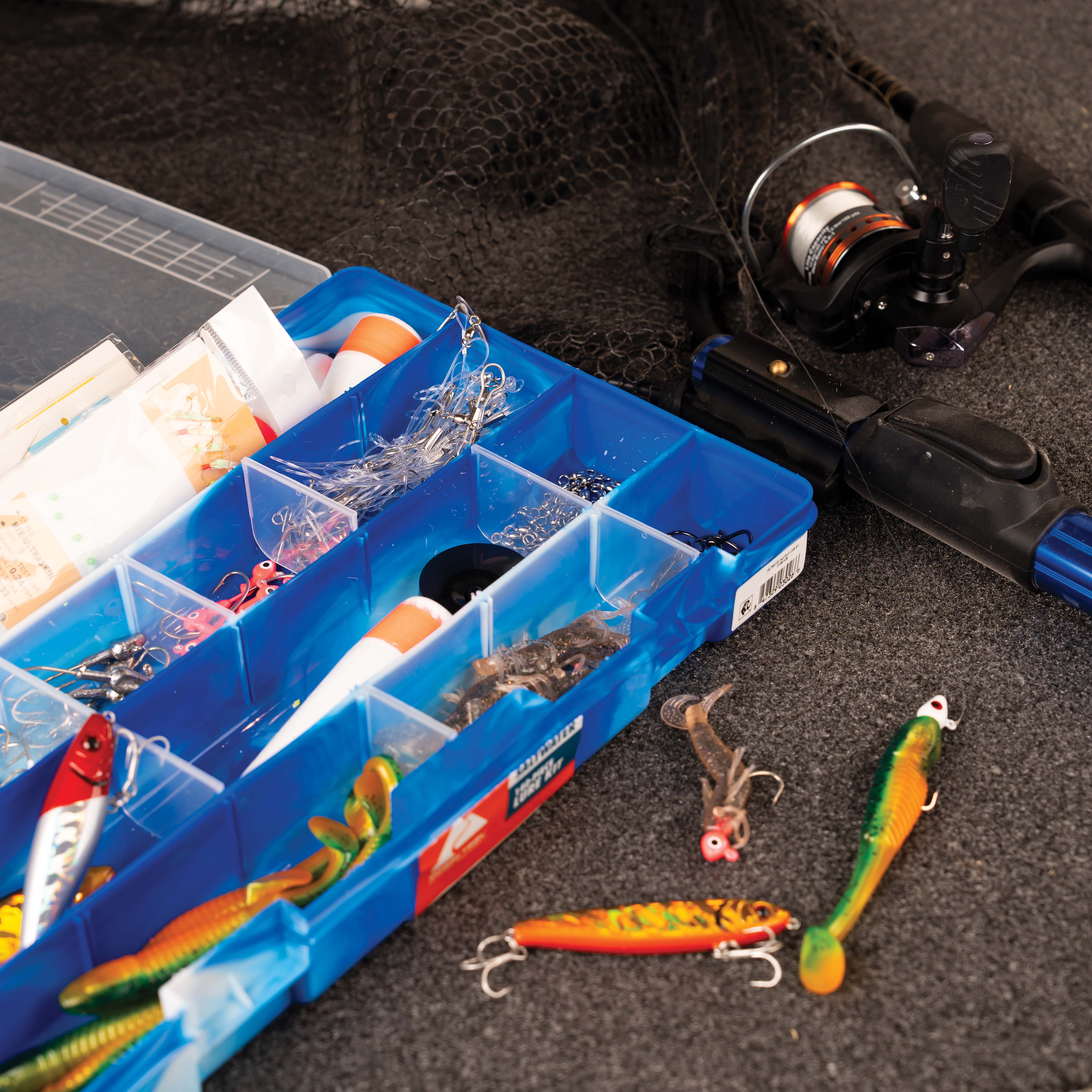Kit de pesca en agua salada Ozark Trail con caja de utilidades, alicates, cinta métrica de 60 pulgadas y aparejos, 140 piezas 4