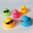 thumbnail image 3 of Mini juguetes de baño de patito que juega con agua, patito de vinilo para bebé, juguetes educativos para niños, 3 of 5