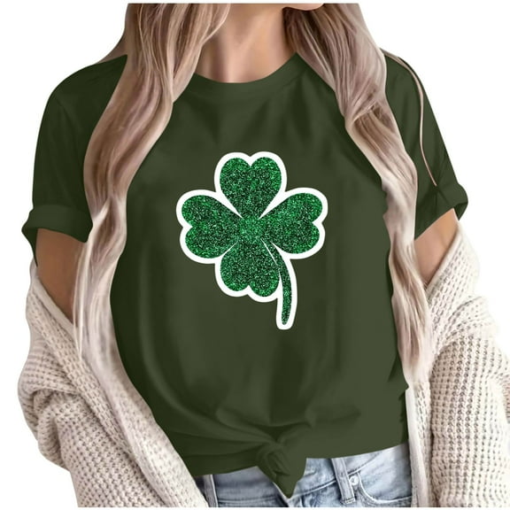 WREESH Womens St Patricks Day T-Shirts Short Sleeve Shamrock Printed Tee Lightweight Spring Comfortable Tops