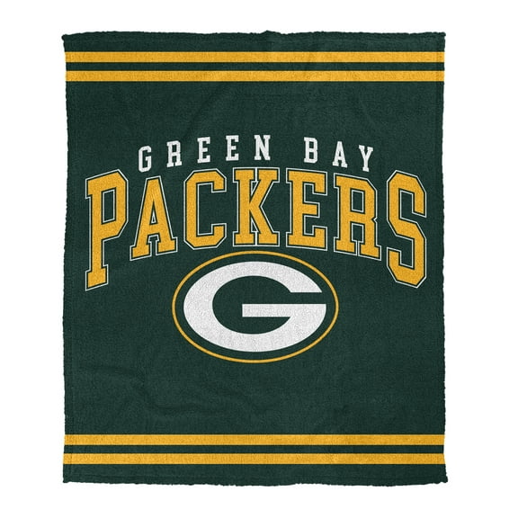 Pegasus Green Bay Packers 60" x 70" Cozy Plush Knit Blanket