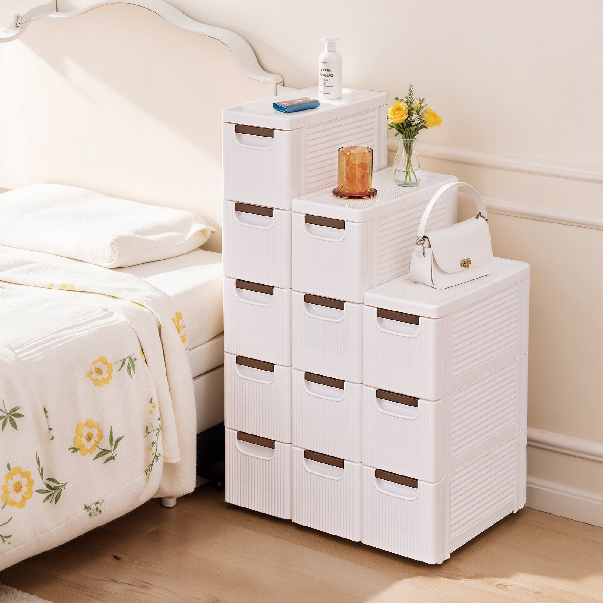 VECELO Bathroom Stackable Storage Combination, Floor Standing Side Cabinet, Moveable Plastic Narrow Slim Corner Slide Out Drawer Storage Cabinet for Bedroom Kitchen, White