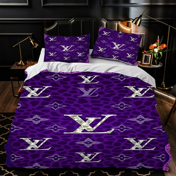 Luxurious 3-Piece Purple Duvet Cover Set with Silver & White Pattern - Elegant Bedding for Stylish Bedrooms