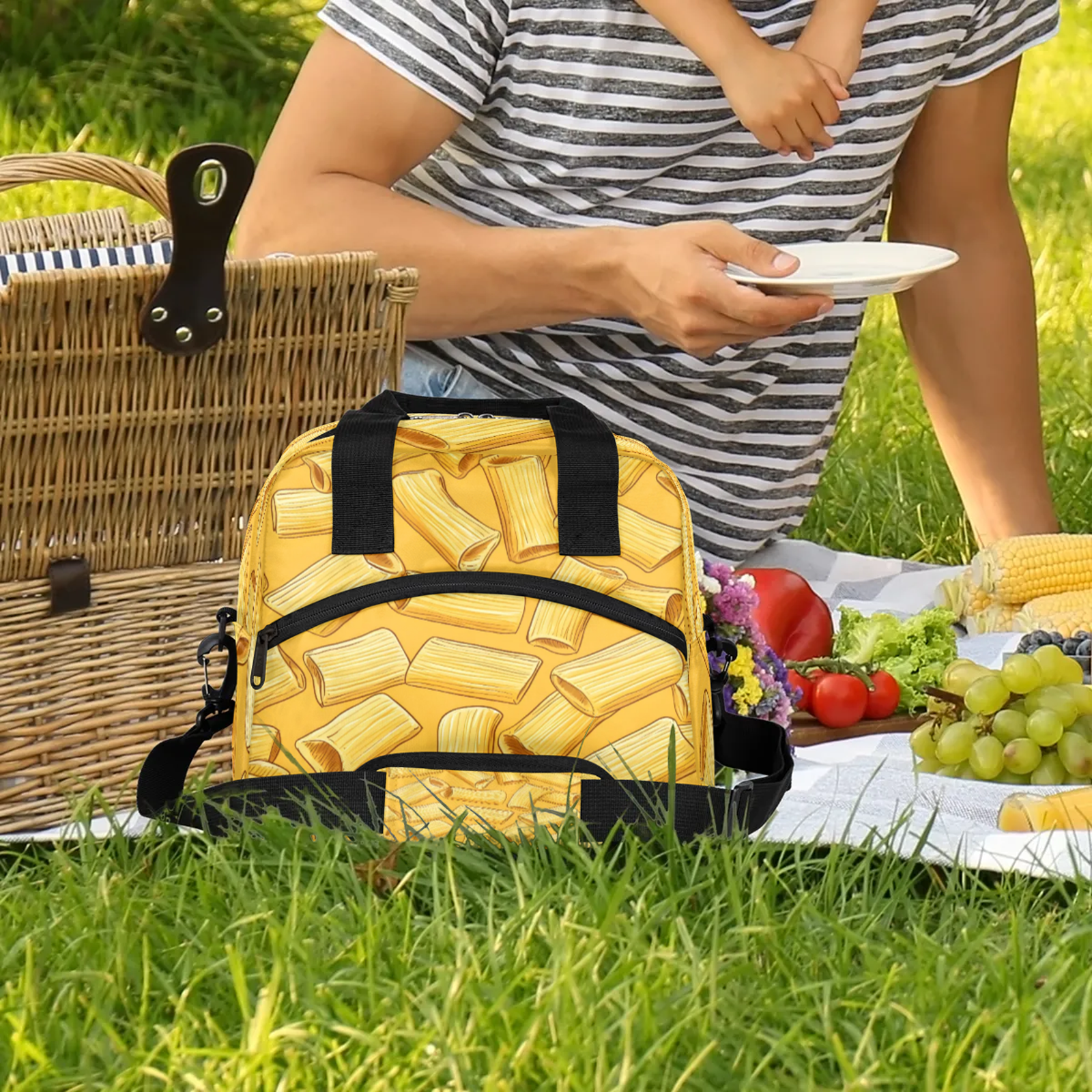 Herdesigns Noodles Lunch Bag for Women Men Adult, Funny Food Large Insulated Reusable Lunch Box Leakproof Portable Cooler Tote Bags for Work Picnic Beach