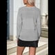 thumbnail image 4 of Suéter Informal de Larga con Cuello en V, Tejido Acanalado y Crochet Ligero para Mujer (Otoño 2025) Gris Puro S, 4 of 7