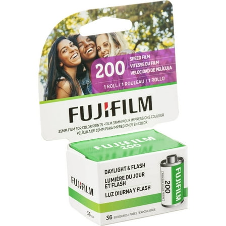 Fujifilm 35mm Color Negative Roll Film, 200 ISO, 36 Exposures