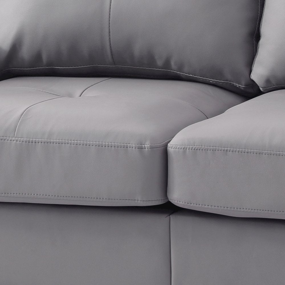 Glory Furniture Newbury Loveseat in Gray Color