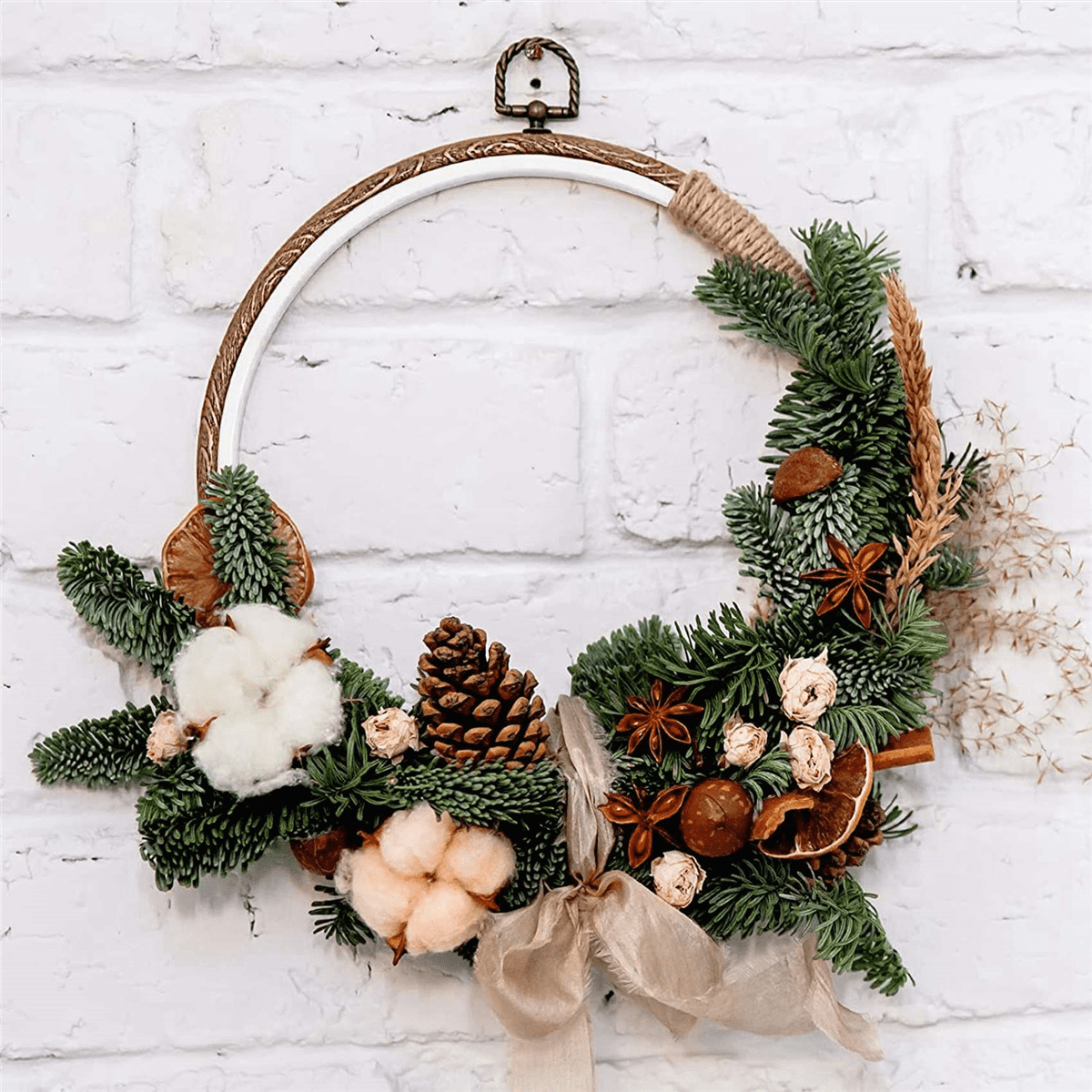 8 Pieces 8.4 Inch Embroidery Hoops Imitated Wood Display Frame Bulk Circle Embroidery Hoops