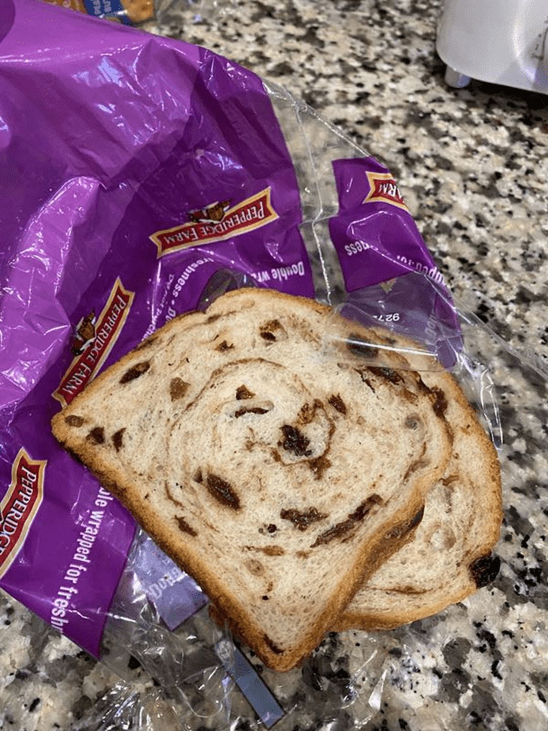 Pepperidge Farm Cinnamon Raisin Swirl Bread, 3-Pack 16 oz. Loaves 7111