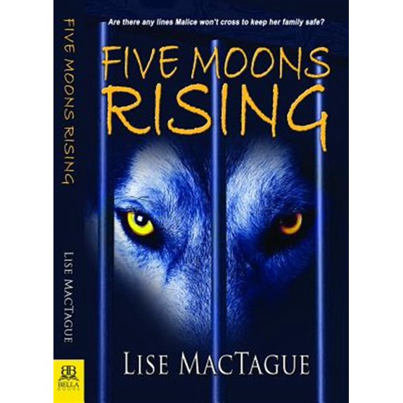 Pre-Owned Five Moons Rising (Paperback)