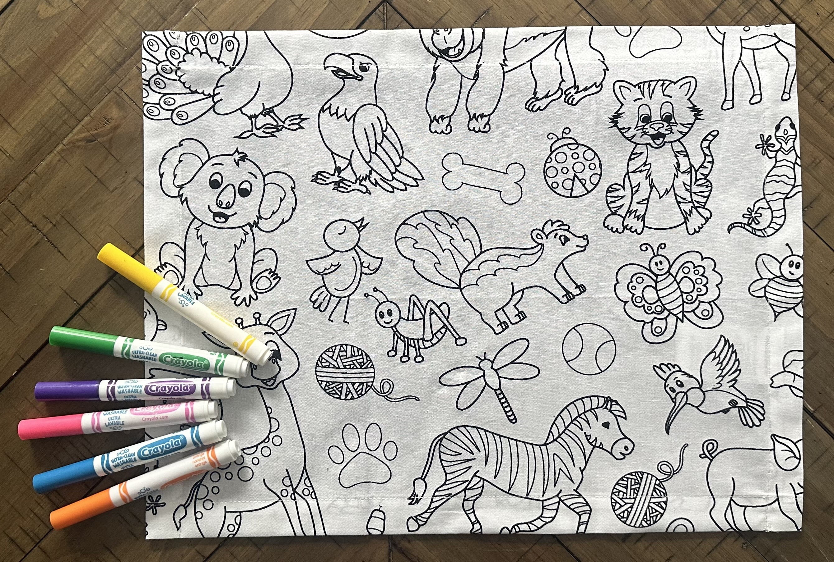 The Coloring Table - Animal Fun Design - Set of 8 Placemats (14"x18") - Fabric Coloring Placemats - Colorable Designs – Washable and Reusable – Coloring Activity for Children and Adults