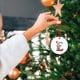 thumbnail image 2 of Decoraciones Del Árbol de Navidad con 26 Letras Del Alfabeto, Rojo Acrílico Fawn Colgante Ornamentos para el Hogar, Decoración Personalizada Del Árbol de Navidad para la Temporada de Vacaciones, 2 of 4