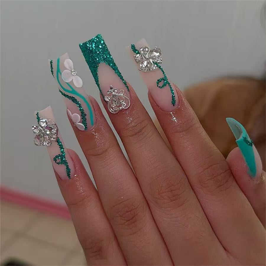 Cross-border hot sale long square fake nails fashion flash love butterfly flash diamond glitter embellishment wearing nail wholesale