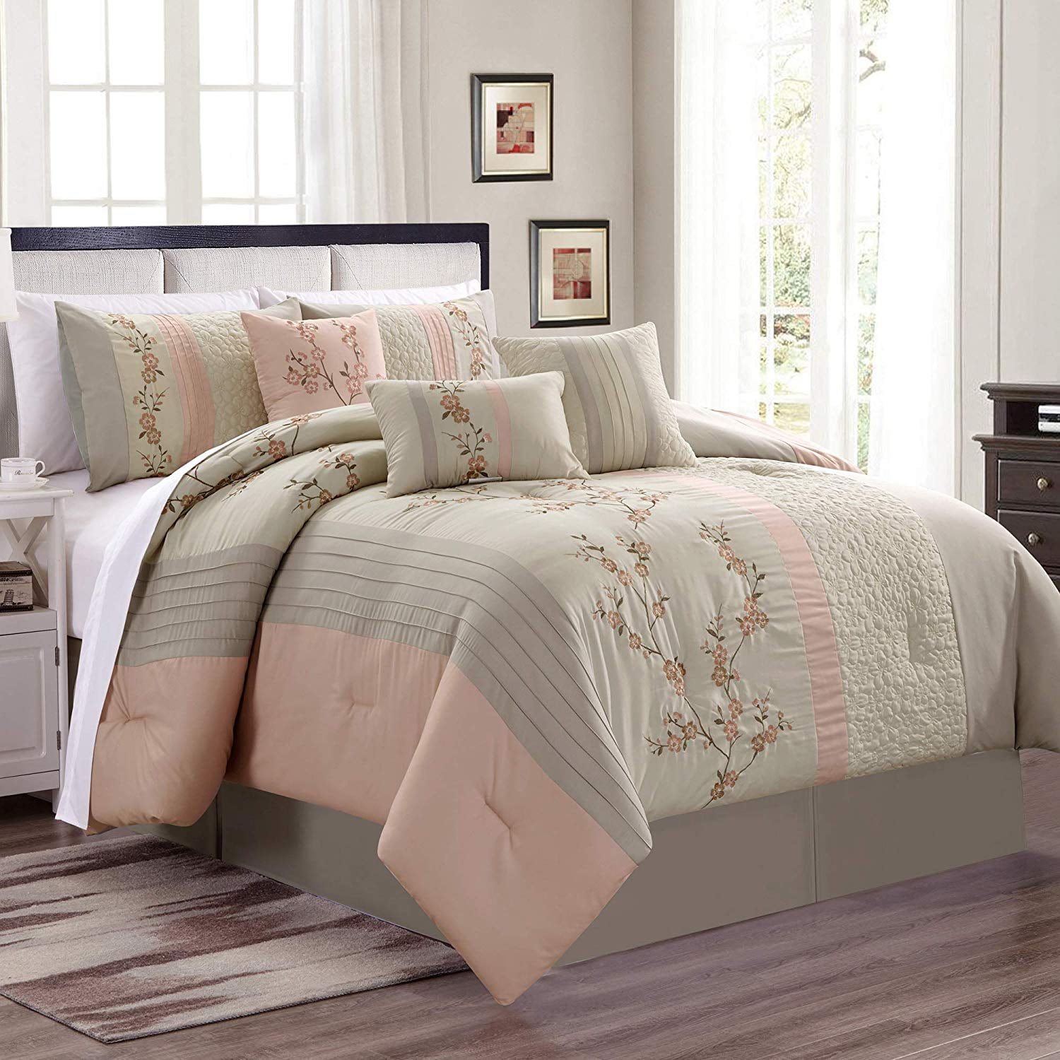 Luxurious 7 Piece Floral Sage/Yellow/Multi Bedding Comforter Set New. 