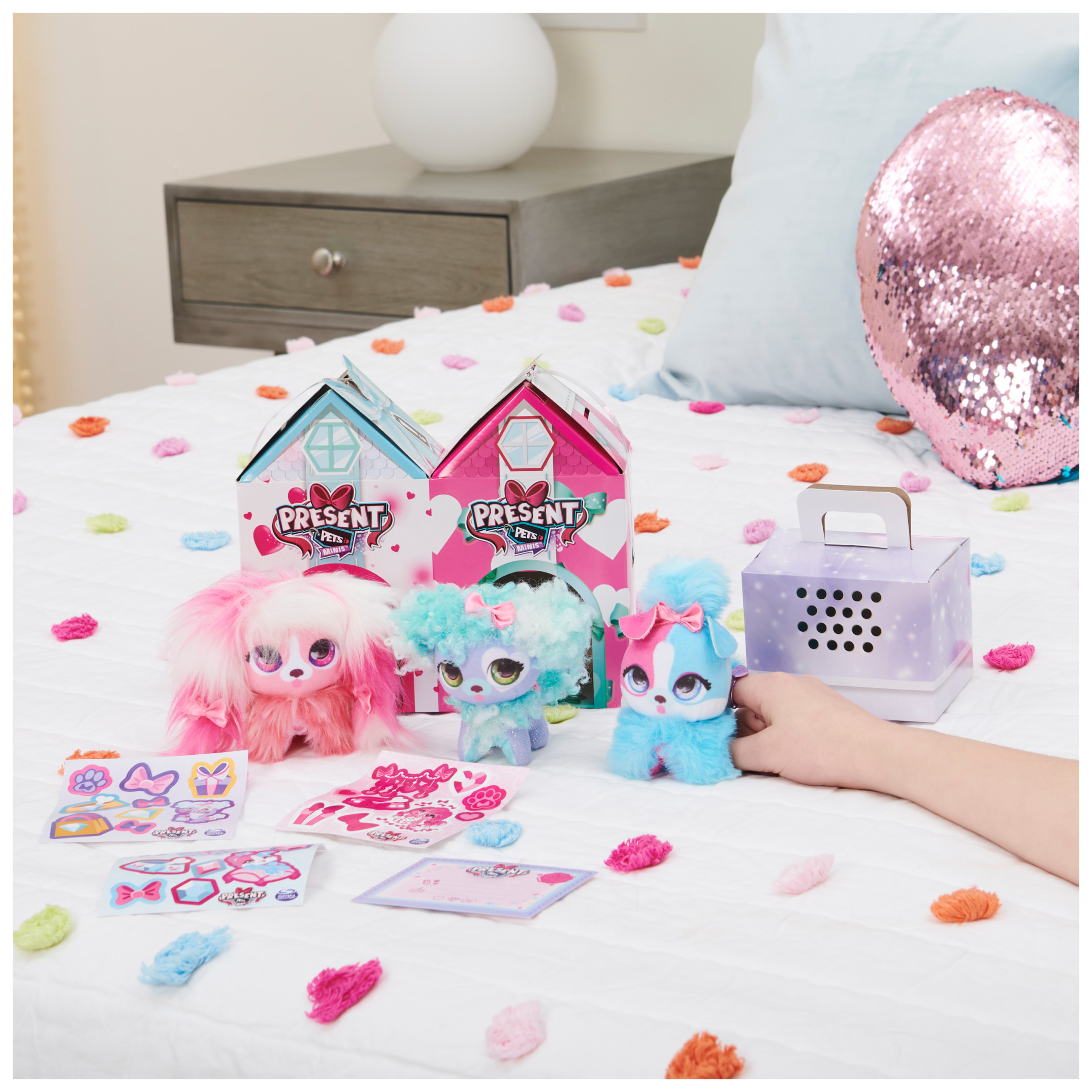 Present Pets Minis 3-Pack Fluffy BFFs, 3-inch Plush Toys