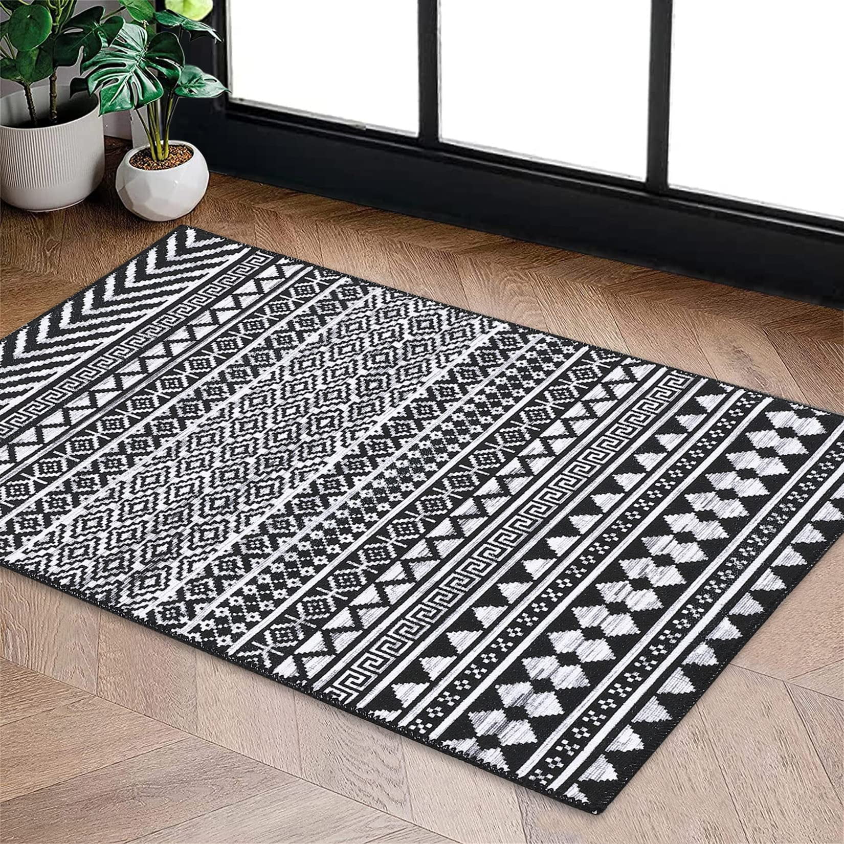 Small Boho Area Rug Indoor Throw NonSlip Carpet Machine Washable Small