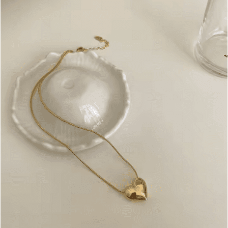 Heart Minimalist Necklace, Gold