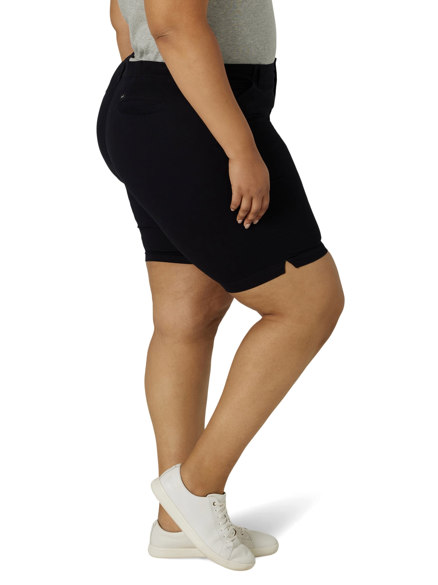 Lee Women's Plus Size 9" Chino Bermuda Shorts