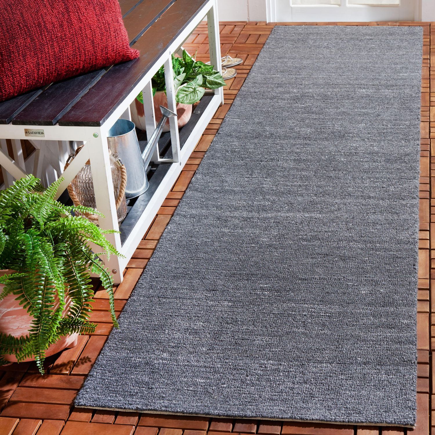 SAFAVIEH Outdoor Micro-Loop Garrett Solid Indoor/Outdoor Area Rug