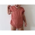thumbnail image 4 of Xingqing Newborn Infant Baby Boys Girls Solid Color Short Sleeve Single Side Straps Sets, 4 of 10