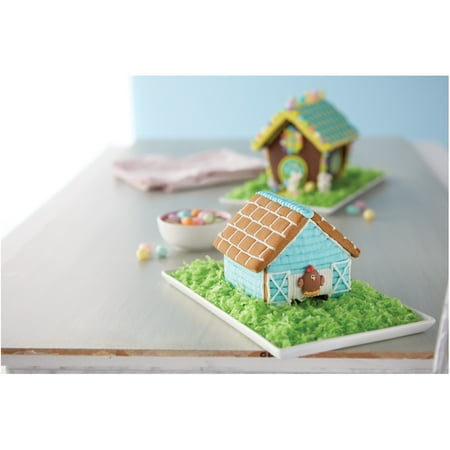 Wilton Easter Build-it-Yourself Chicken Coop Mini Gingerbread House Kit