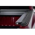 thumbnail image 4 of Convient 2021-2023 Ford F-150 Roll-N-Lock Couverture LG132M M-Series; Rétractable Manuel; Verrouillable; Noir; Vinyle, 4 of 10