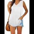 thumbnail image 2 of Camisetas Sin Mangas con Cuello en V para Mujer, Blancas, XXL, 2 of 6