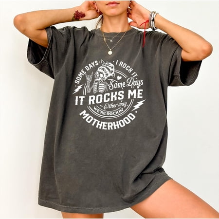 Rocker Mom Graphic Motherhood T-Shirt