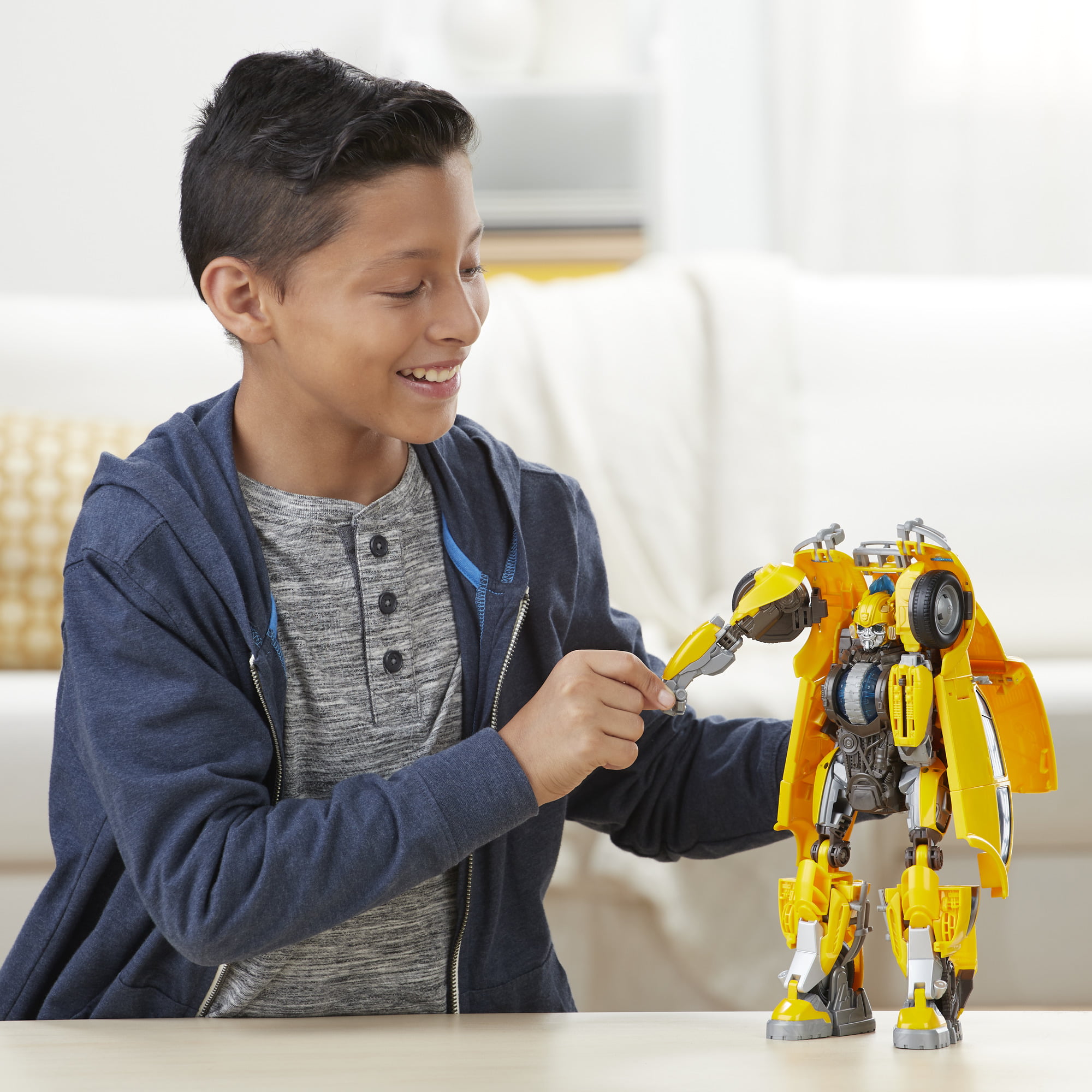 transformers bumblebee power charge bumblebee action figure