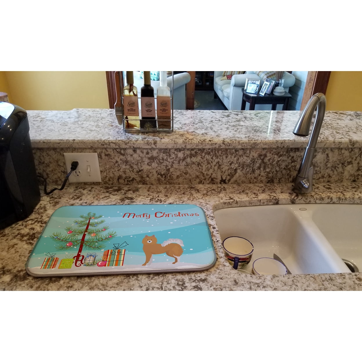 Brown & White Elo dog Christmas Tree Dish Drying Mat