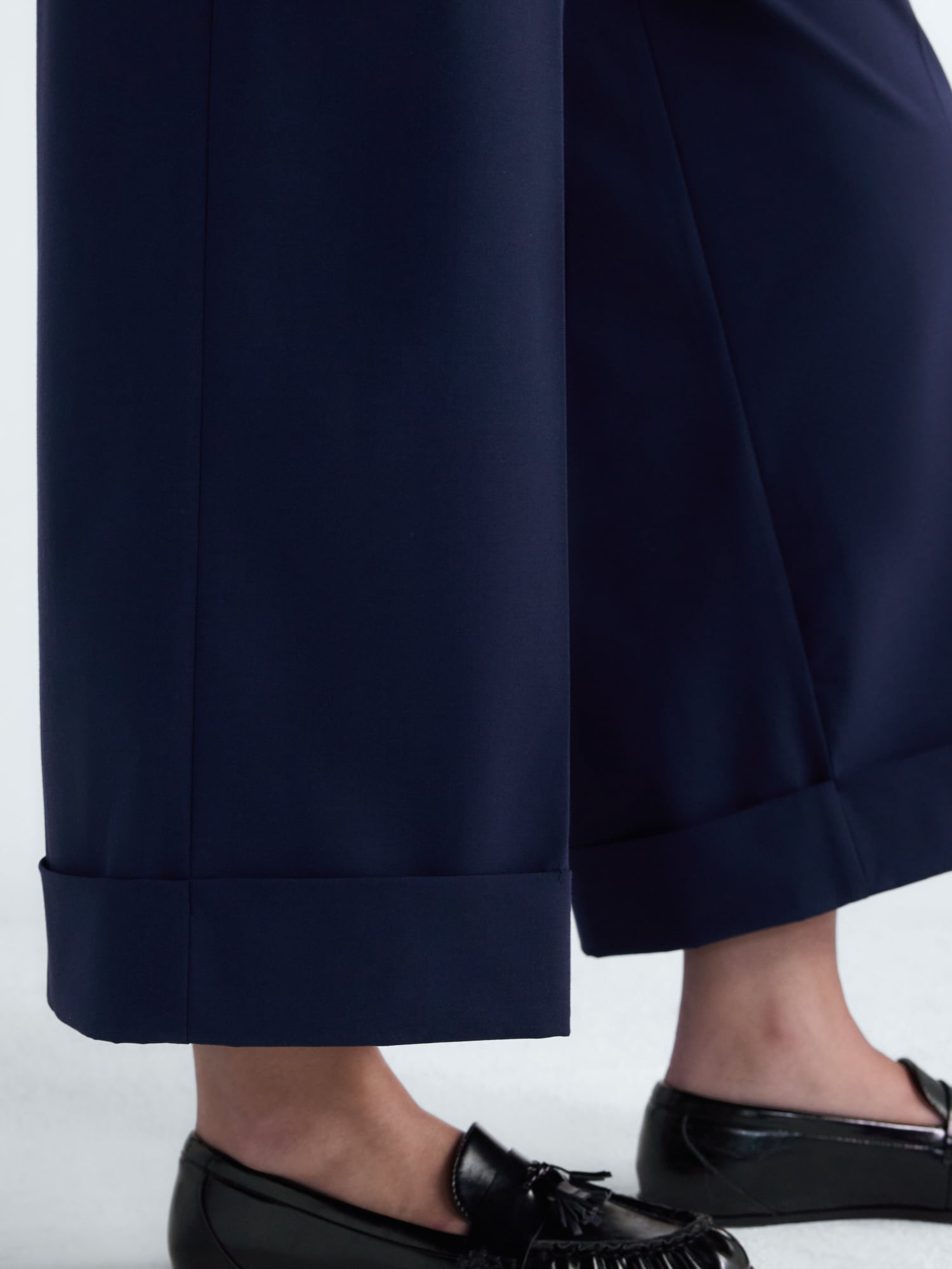 Free Assembly Women's and Women's Plus Wide Leg Cropped Trousers, 26" Inseam, Sizes 0-18
