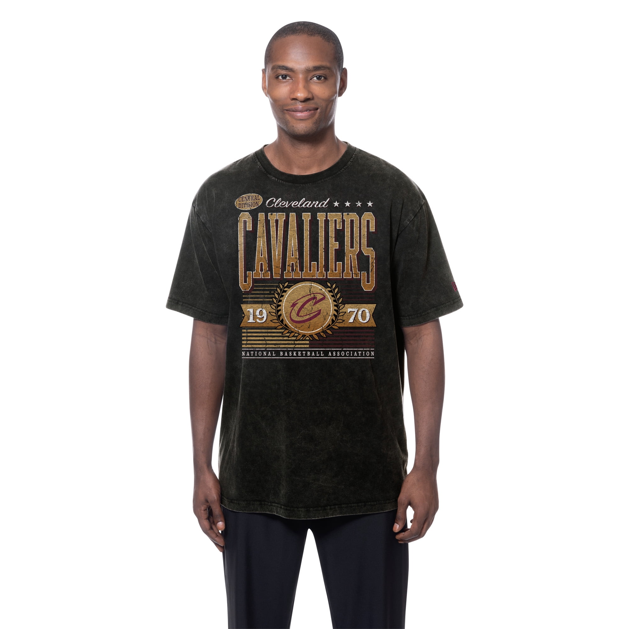 Men's New Era Black Cleveland Cavaliers Oversized Throwback Collection Mineral Wash T-Shirt