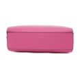 thumbnail image 4 of Bandolera EVVE Trendy con triple cremallera pequeña de piel vegana fucsia, 4 of 6