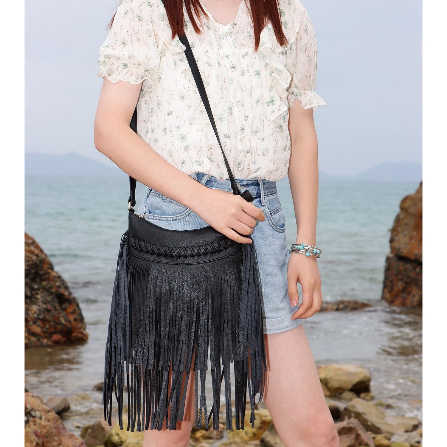 Leather Fringe Purse for Women Trendy Western Tassel Crossbody Bag Vintage Hobo Black Shoulder Messenger Bag