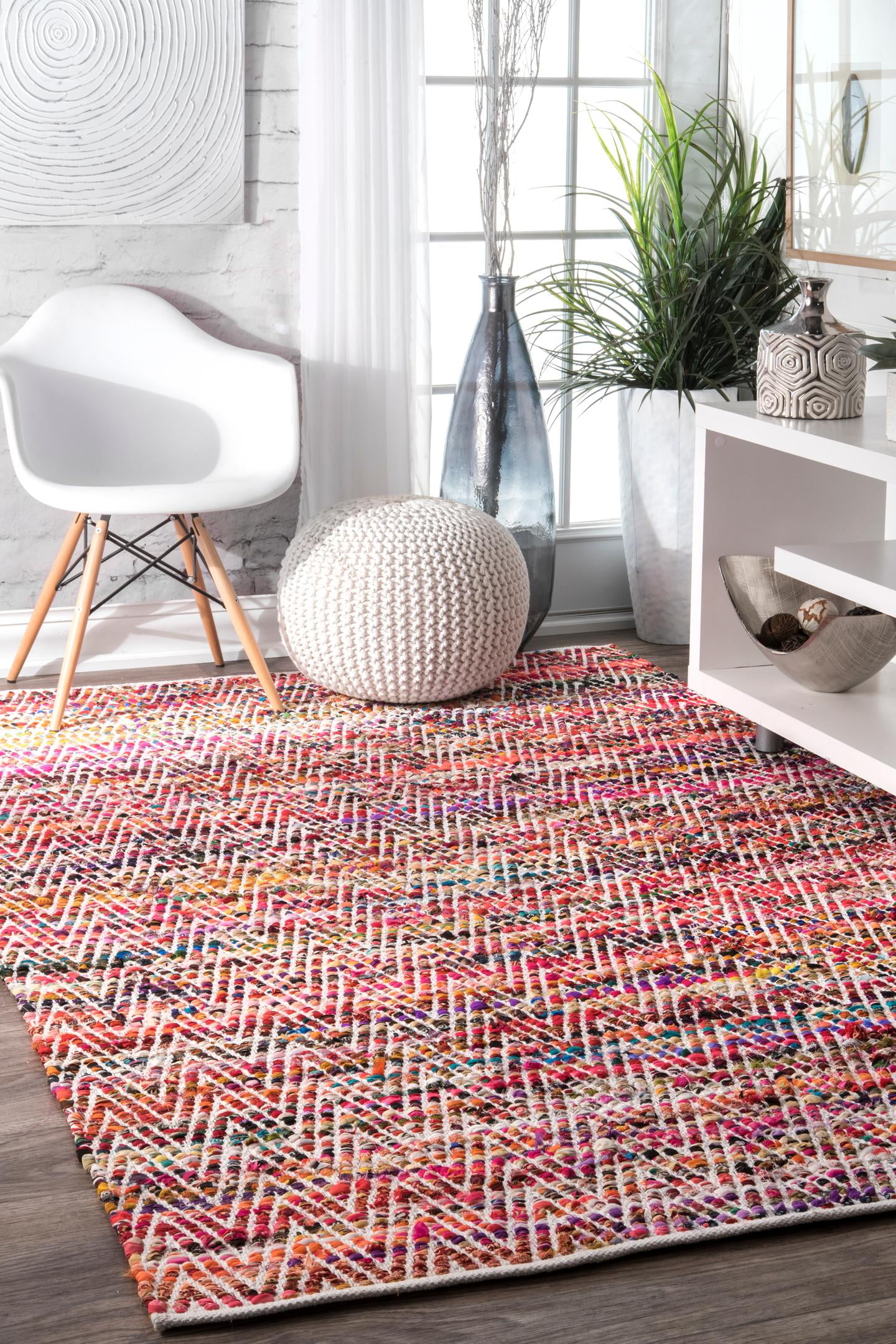 nuLOOM HandWoven Chevron Rochell Area Rug