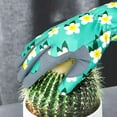 thumbnail image 4 of Guantes de jardinería para mujer (paquete de 2) | Poliéster duradero y resistente al desgarro | Ajuste flexible y transpirable | Palma con agarre mejorado para podar, cavar y plantar | Protecc, 4 of 5