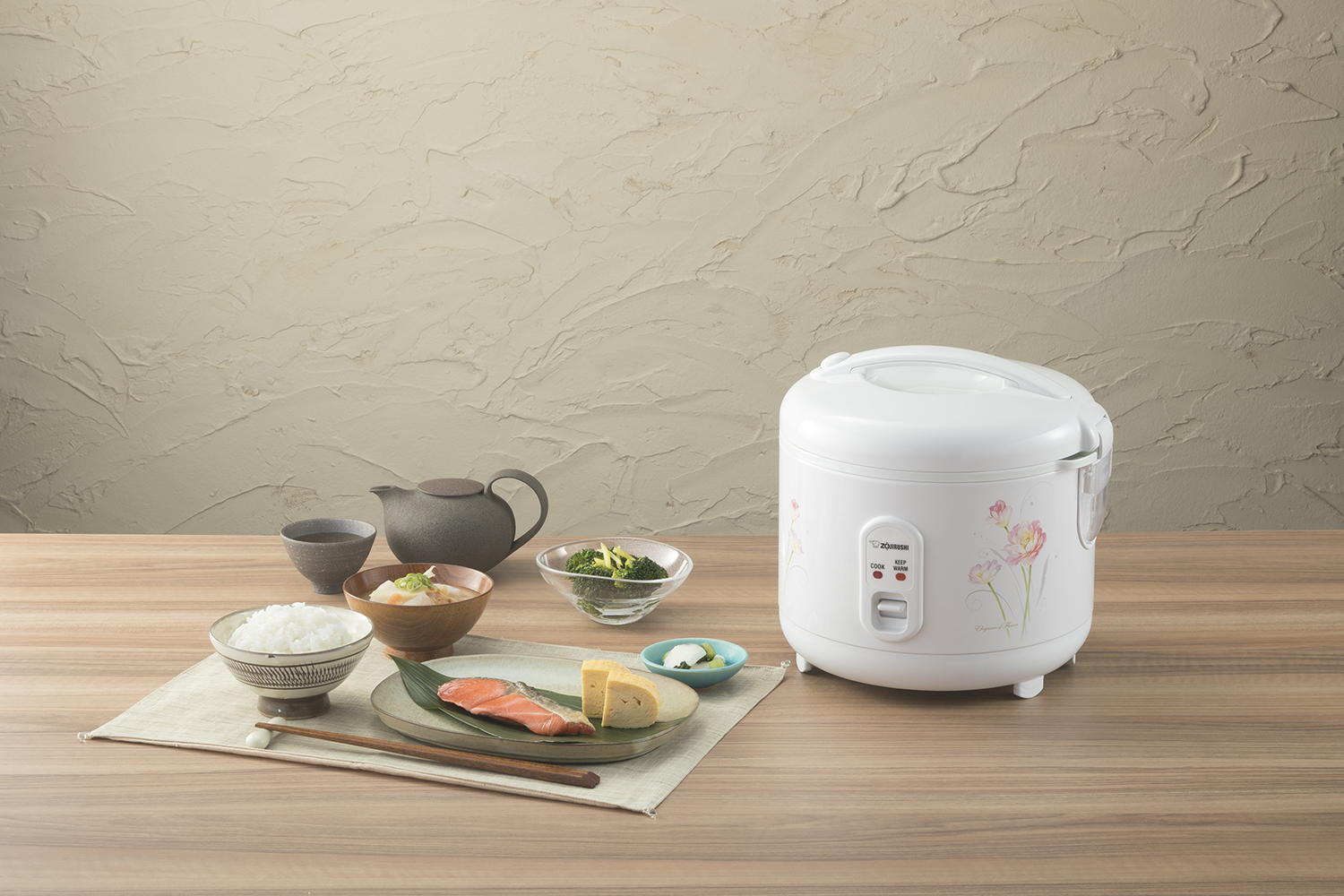 Zojirushi Rice Cooker and Warmer 5.5-Cup (Uncooked) Tulip (NS-RPC10FJ) - image 2 of 2