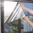 thumbnail image 2 of Película de aislamiento solar para ventanas, antideslumbrante, opaca, para vidrio, para balcón, transparente unidireccional, sombreado, 2 of 5