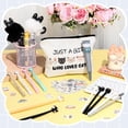 thumbnail image 4 of Set de papelería Seajan de 63 piezas con diseño de gato adorable. Incluye 17 bolígrafos de gel kawaii con diseño de gato, 1 bolsa para bolígrafos con diseño de gato, neceser de viaje para amantes de, 4 of 6