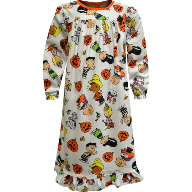 Komar Kids Girls' Peanuts Great Pumpkin Charlie Brown and Friends
