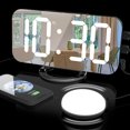 thumbnail image 4 of Reloj despertador Macarena, Espejo extrafuerte, USB, pantalla LED, Base negra, 4 of 7