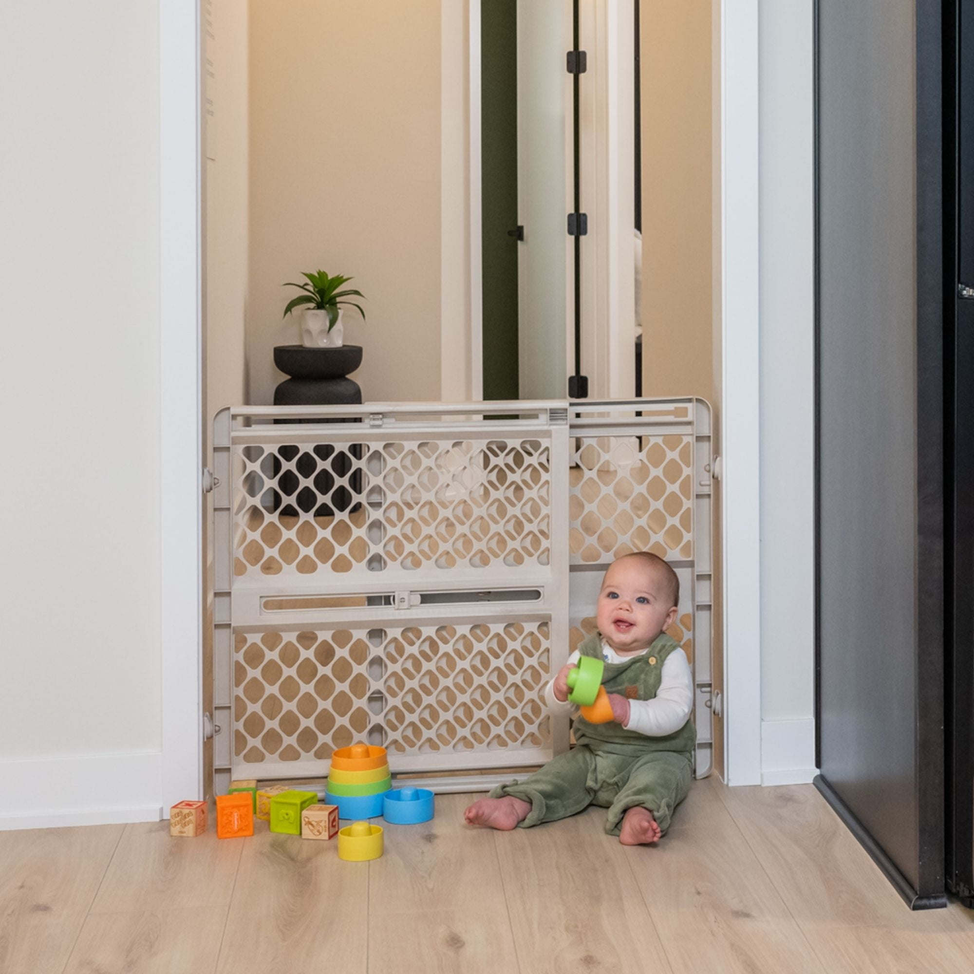 Toddleroo by North States Renew 100% Recycled Plastic Gate for Babies and Toddlers, Sandstone