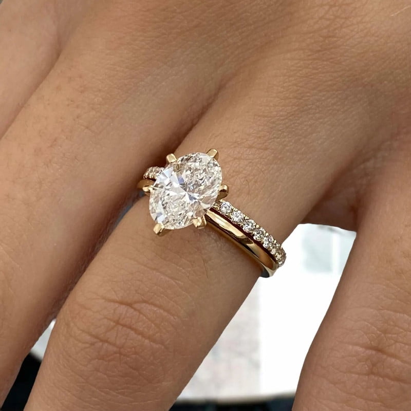 Diiro 2 piece Oval Cut Solitaire Engagement Ring for Women with Hidden Halo & Pave Band in 10K/14K/18K Yellow Gold, Moissanite Diamond, Best Proposal Gift