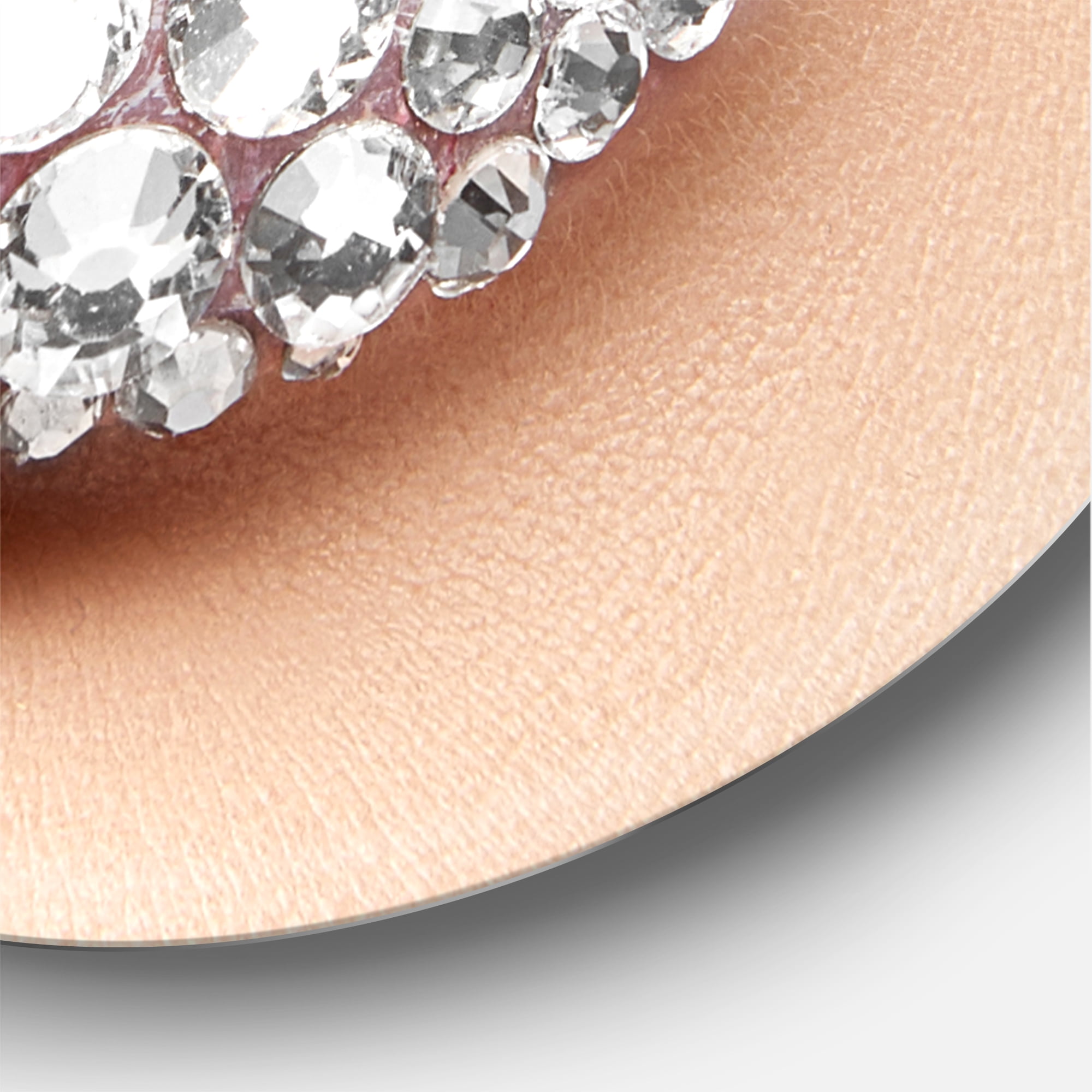 Designart 'Girl Lips With Pink Lipstick White Diamonds' Modern Circle Metal Wall Art 29x29 - Disc of 29