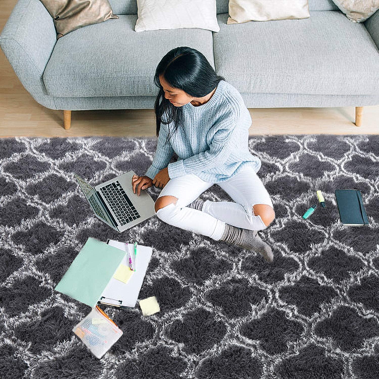 Junovo Shaggy Soft Rugs Bedroom Living Room Flully Carpet Home Decor Rug,5'x7',Dark Gray/White
